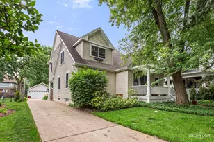 325 S Madison Ave, La Grange, IL 60525 - Photo 2