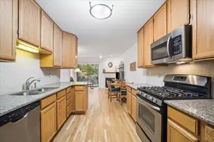 1568 N St Marks Pl, Palatine, IL 60067 - Photo 6