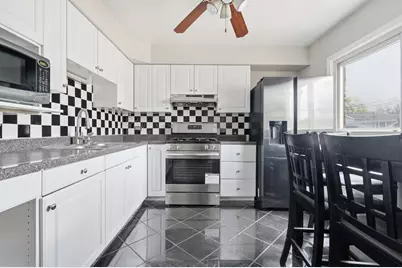 9835 Garden Court, Schiller Park, IL 60176 - Photo 8