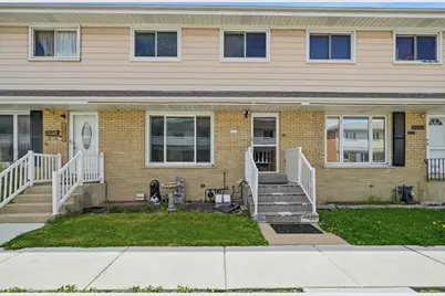 9835 Garden Court, Schiller Park, IL 60176 - Photo 24
