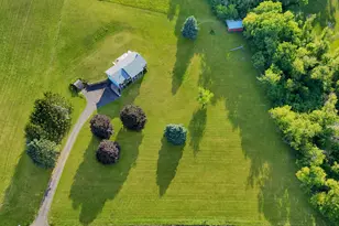 2508 Lundgren Rd, Pecatonica, IL 61063 - Photo 2