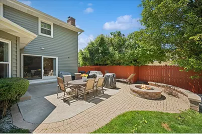 1660 Clavinia Avenue, Deerfield, IL 60015 - Photo 36