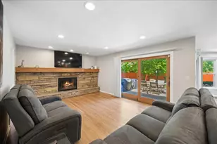 1660 Clavinia Ave, Deerfield, IL 60015 - Photo 20
