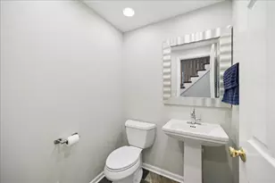 1660 Clavinia Ave, Deerfield, IL 60015 - Photo 22