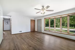 3117 23rd St, Zion, IL 60099 - Photo 4