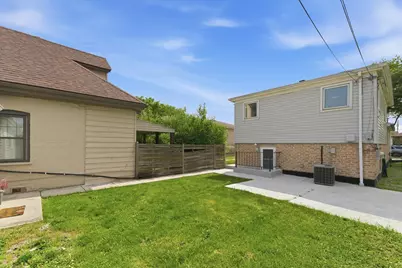5253 S Moody Avenue, Chicago, IL 60638 - Photo 46