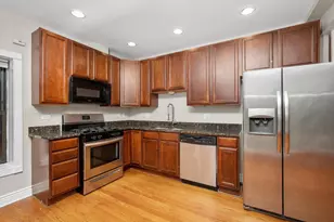 6300 N Rockwell St, Chicago, IL 60659 - Photo 10