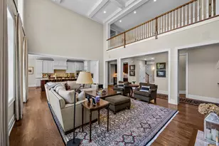 1150 W Keswick Ln W, Lake Forest, IL 60045 - Photo 22