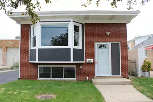 217 Eastern Ave, Bellwood, IL 60104 - Photo 1
