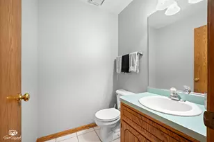 631 Vanderbilt Dr, New Lenox, IL 60451 - Photo 14