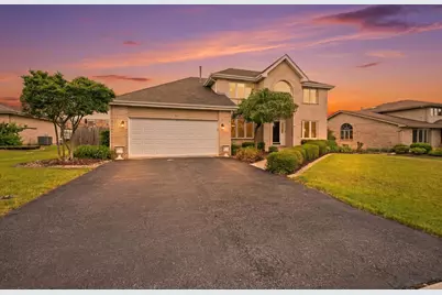 631 Vanderbilt Drive, New Lenox, IL 60451 - Photo 2