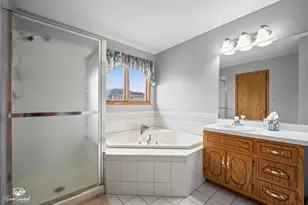 631 Vanderbilt Dr, New Lenox, IL 60451 - Photo 18