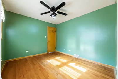 5859 W 64th Street, Chicago, IL 60638 - Photo 12