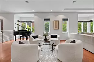 460 W Superior St, Chicago, IL 60654 - Photo 8