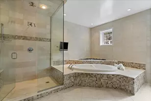 460 W Superior St, Chicago, IL 60654 - Photo 26