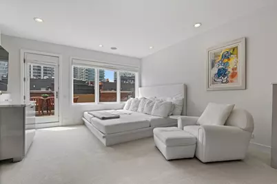 460 W Superior Street #4-5, Chicago, IL 60654 - Photo 32