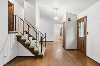 510 W Rockland Road, Libertyville, IL 60048 - Photo 2