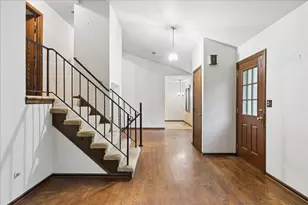 510 W Rockland Rd, Libertyville, IL 60048 - Photo 2