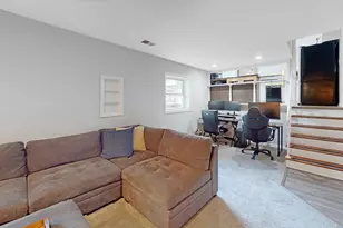 11S556 Book Rd, Naperville, IL 60564 - Photo 12