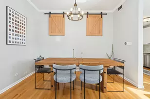 2427 N Seminary Ave, Chicago, IL 60614 - Photo 8