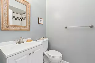 2427 N Seminary Ave, Chicago, IL 60614 - Photo 12