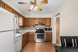 5832 Capulina Ave, Morton Grove, IL 60053 - Photo 6