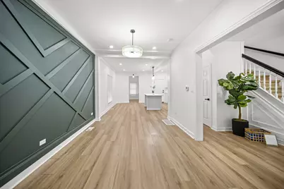 639 N Leamington Avenue, Chicago, IL 60644 - Photo 16