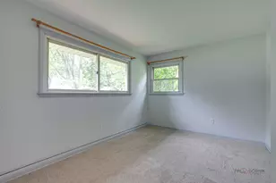 2508 Highland Dr, Lindenhurst, IL 60046 - Photo 22