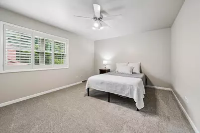 1040 N Charles Street, Naperville, IL 60563 - Photo 22