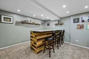 1040 N Charles St, Naperville, IL 60563 - Photo 26