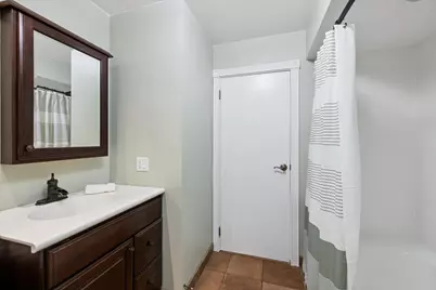 1040 N Charles Street, Naperville, IL 60563 - Photo 24