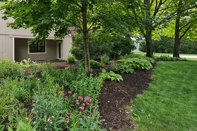 1040 N Charles Street, Naperville, IL 60563 - Photo 32