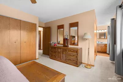30W110 Avondale Court, Warrenville, IL 60555 - Photo 14