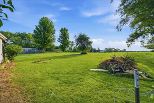 31304 122nd Ave N, Hinsdale, IL 61257 - Photo 2