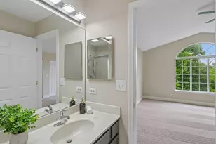 856 W St Johns Pl, Palatine, IL 60067 - Photo 14