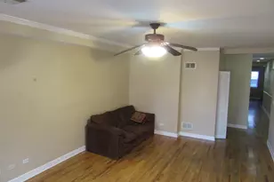 2251 W Rosemont Ave, Chicago, IL 60659 - Photo 4