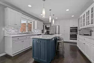 685 Wicklow Rd, Deerfield, IL 60015 - Photo 6