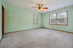 1381 Volkamer Trail, Elk Grove Village, IL 60007 - Photo 10