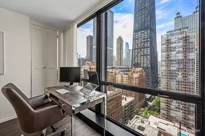900 N Lake Shore Drive #2303, Chicago, IL 60611 - Photo 4