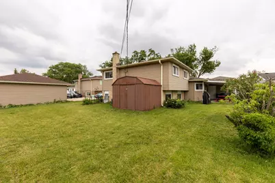70 Dover Drive, Des Plaines, IL 60018 - Photo 36