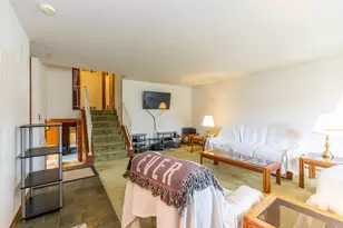 70 Dover Dr, Des Plaines, IL 60018 - Photo 6