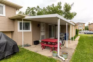 70 Dover Dr, Des Plaines, IL 60018 - Photo 38