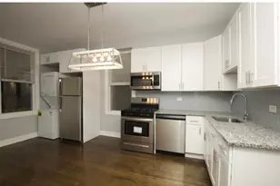2657 N Ridgeway Ave, Chicago, IL 60647 - Photo 2
