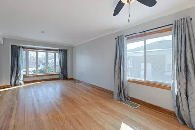12226 S Racine Avenue, Chicago, IL 60643 - Photo 6