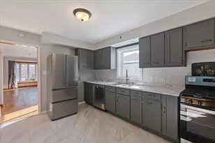 12226 S Racine Ave, Chicago, IL 60643 - Photo 8
