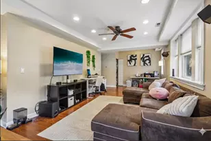 [Address not provided], Chicago, IL 60625 - Photo 6