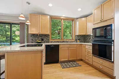 1755 S Wiesbrook Road, Wheaton, IL 60189 - Photo 10