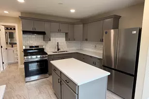 461 E Fullerton Ave S, Glendale Heights, IL 60139 - Photo 6