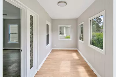 1518 Melrose Avenue, Waukegan, IL 60085 - Photo 2