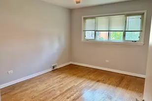 2209 Burr Oak Ave, North Riverside, IL 60546 - Photo 6